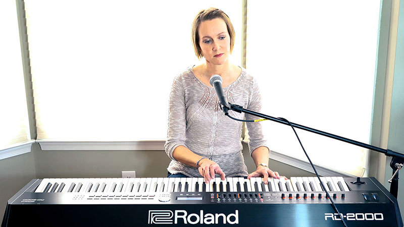 Amy McKenna Performing Stuck Live From Her Home Studio